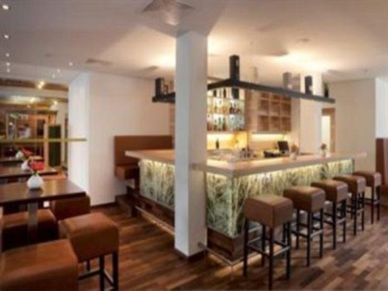 Alphotel Innsbruck Esterno foto