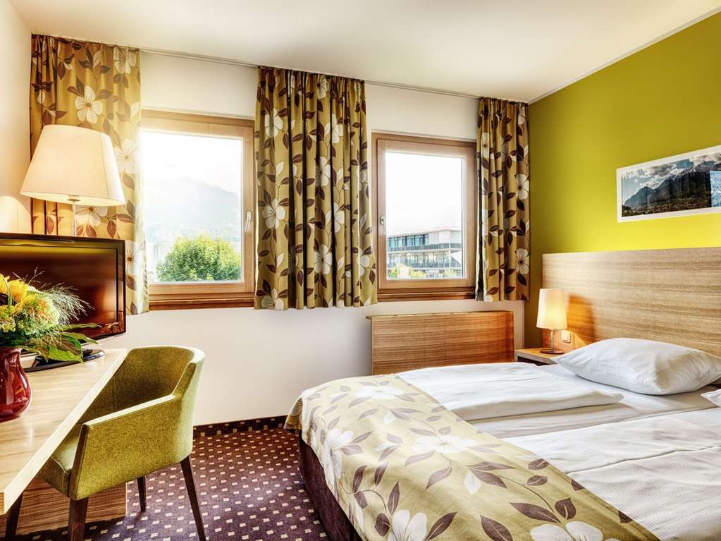 Alphotel Innsbruck Esterno foto